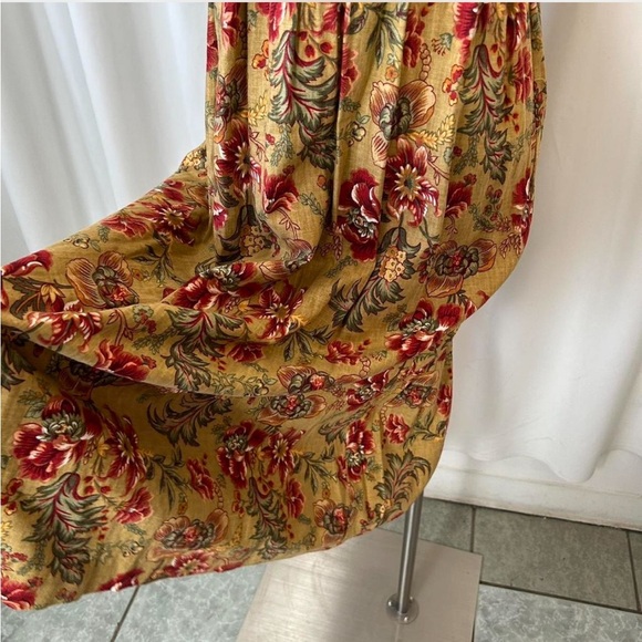 1990s Vintage Positive Attitude Tan, red and green floral pleated dress size 6. - Picture 6 of 8